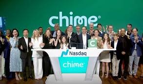 Digital Neo‑Bank Chime IPO Raises $864M, Debut Sparks Fintech Revival